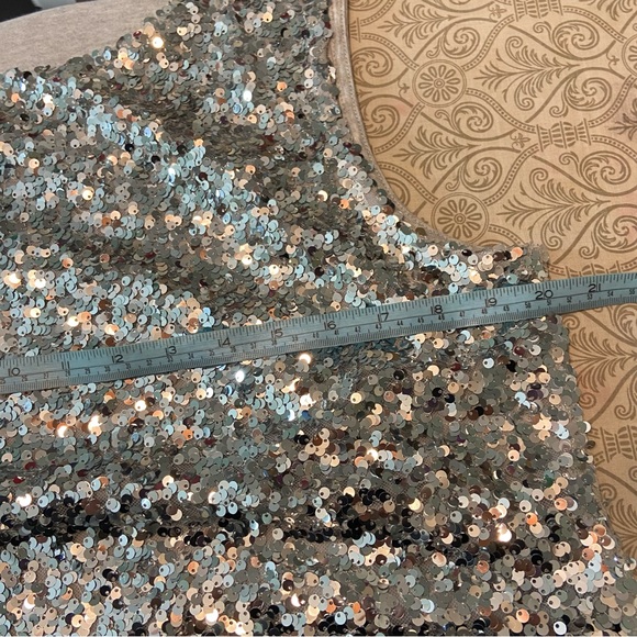 NWT New Talbots Shimmering Silver Sequin Tank Top Sleeveless Shell Top Shirt L - Picture 2 of 9